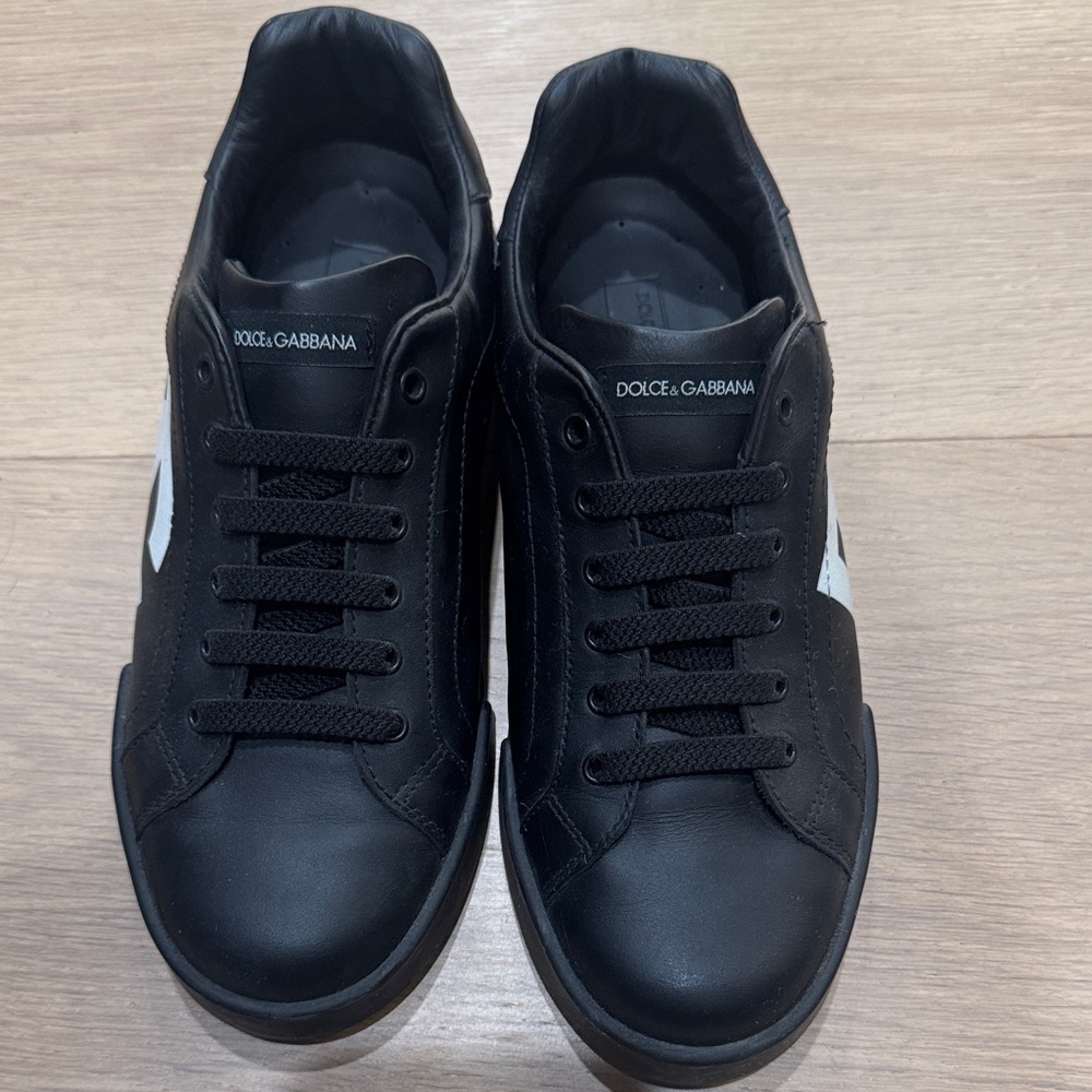 Dolce & Gabbana Boys Black and White Sneakers